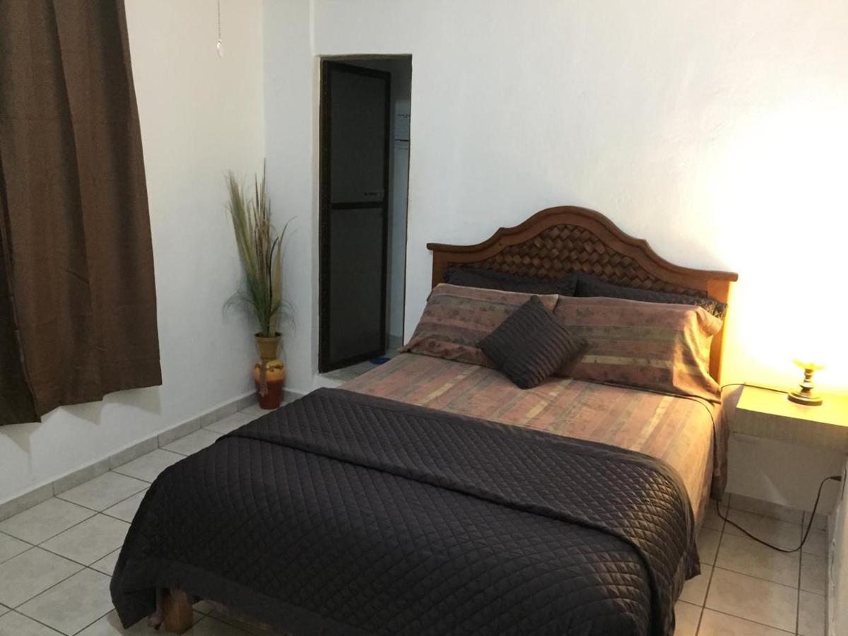 Hostal Casa Blanca Comala エクステリア 写真