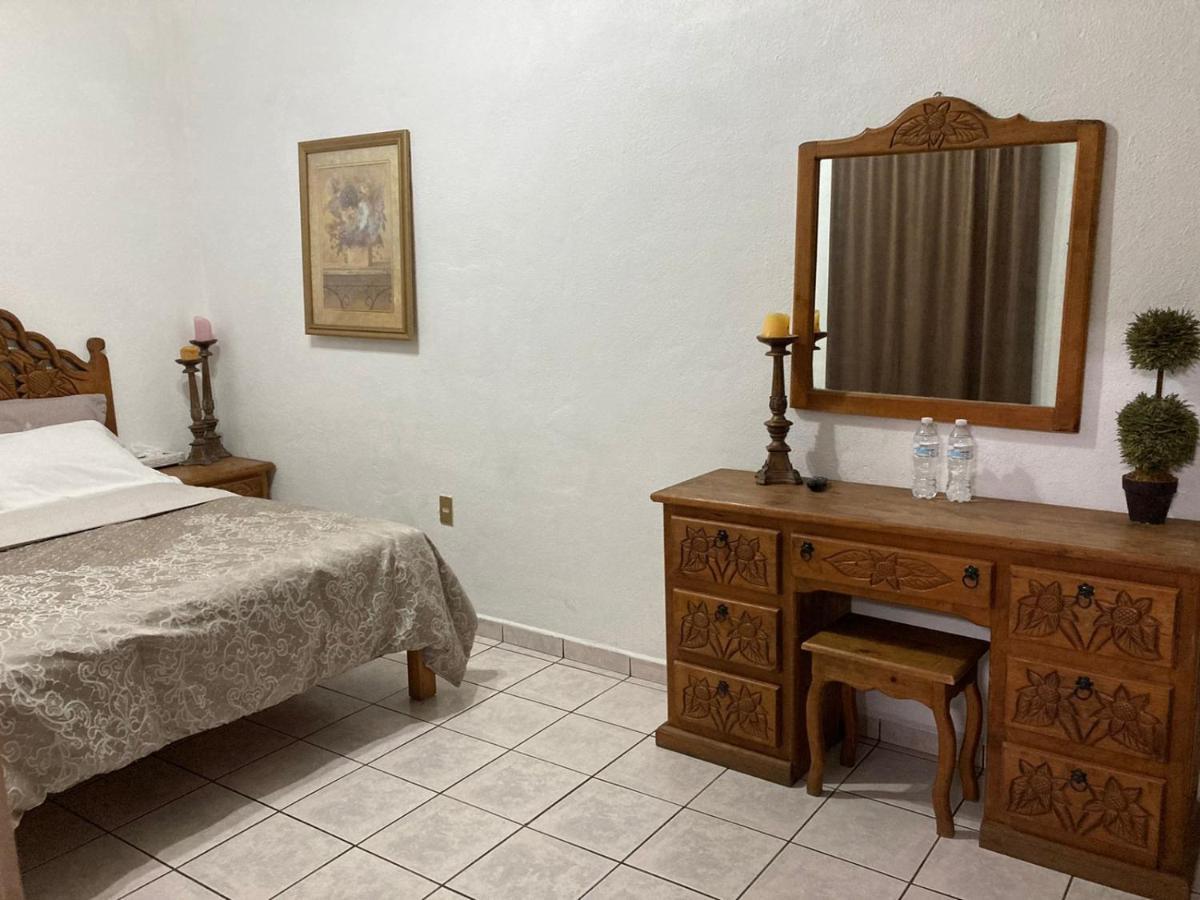 Hostal Casa Blanca Comala エクステリア 写真