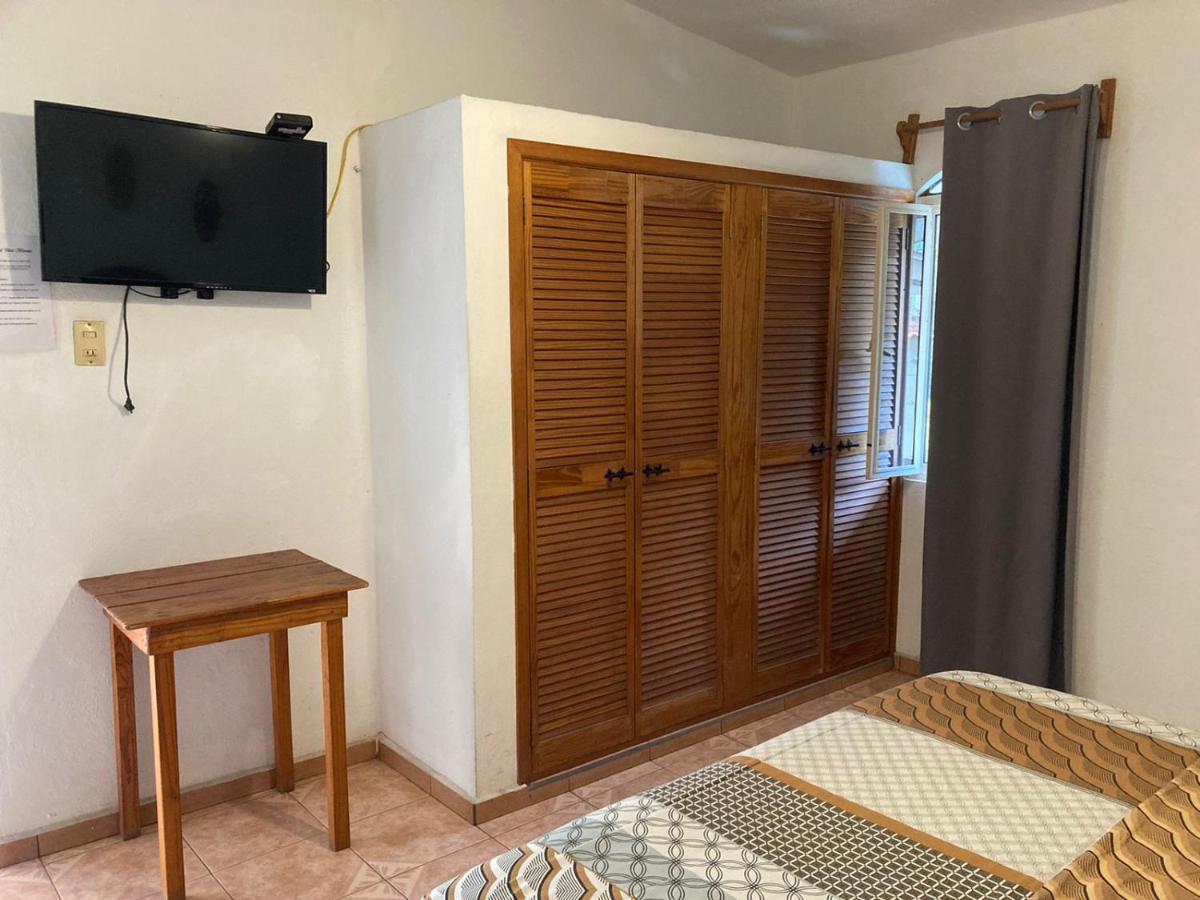 Hostal Casa Blanca Comala エクステリア 写真